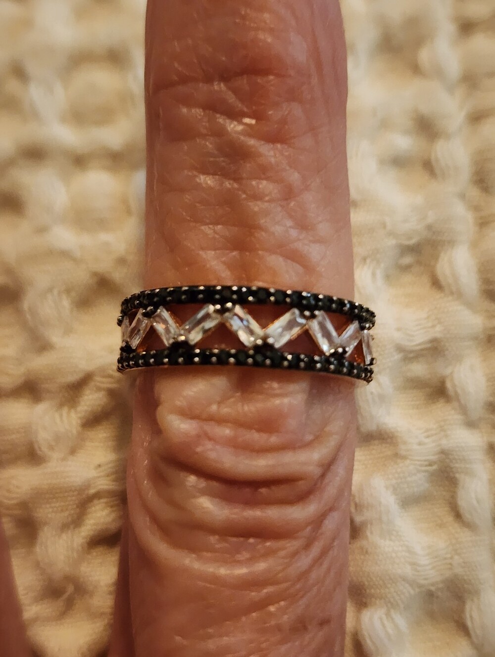 Freida Rothman Black Silver Band Ring Size 6.25 Sterling Silver Stacking